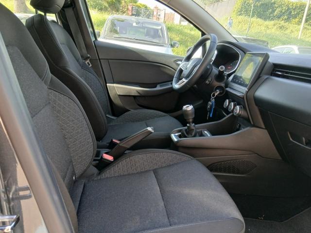 Renault Clio image 1