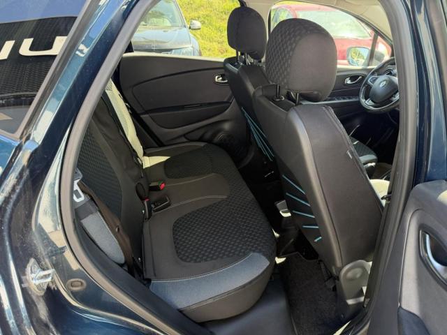 Renault Captur image 1
