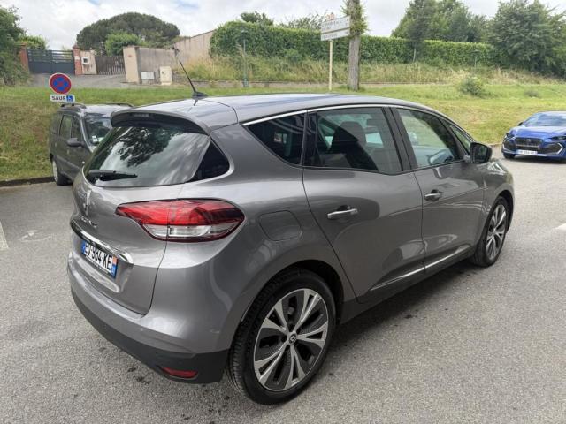 Renault Scénic image 2