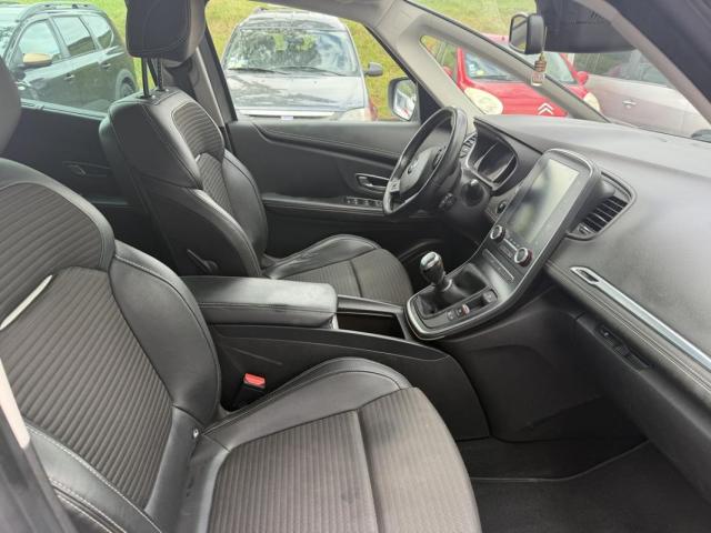 Renault Scénic image 8