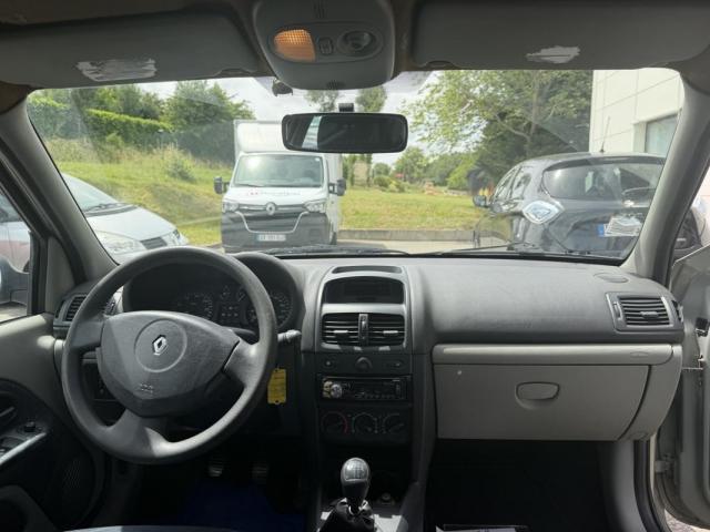 Renault Clio image 1