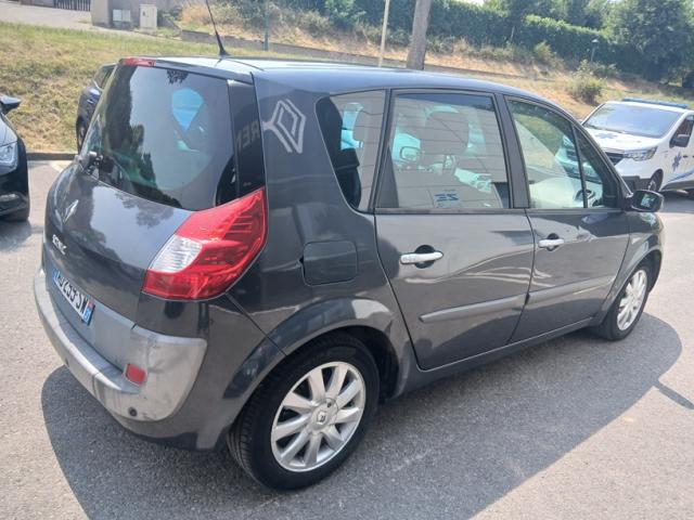 Renault Scénic image 7