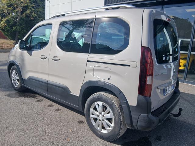 Peugeot Rifter image 6