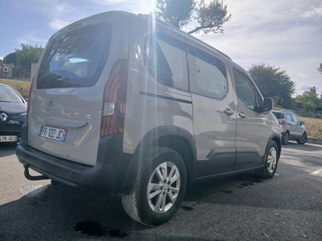 Peugeot Rifter image 3
