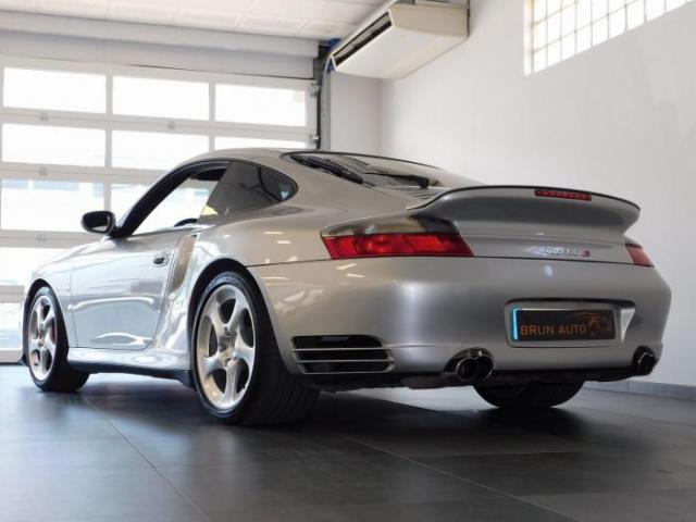 Porsche 911 image 7
