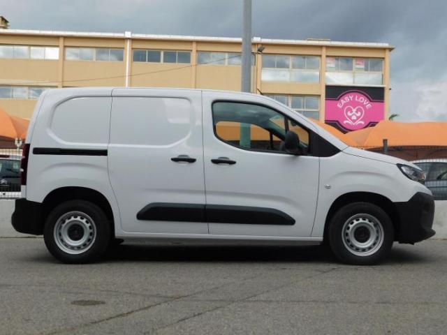Peugeot Partner image 9