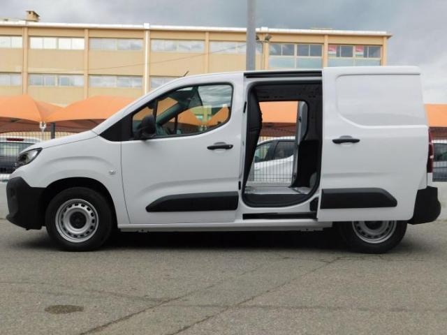 Peugeot Partner image 8