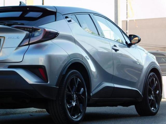 Toyota C-Hr image 4