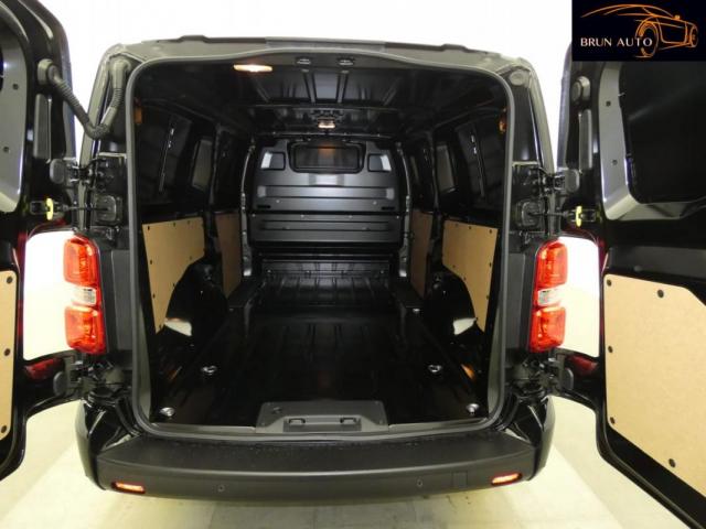 Citroen Jumpy image 9