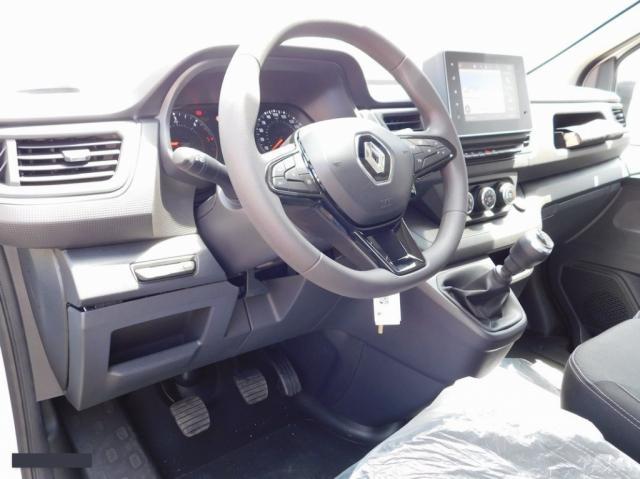 Renault Trafic image 4