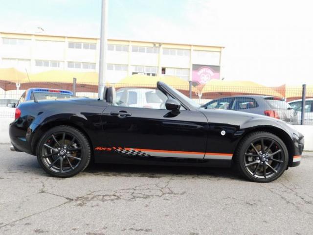 Mazda Mx-5 image 1