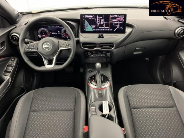 Nissan Juke image 9