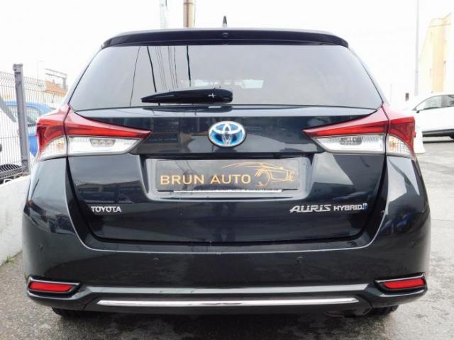 Toyota Auris image 4