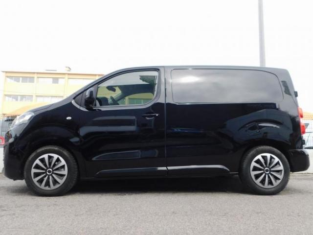 Citroen Jumpy image 9