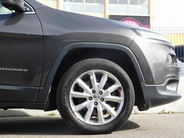 Jeep Cherokee image 1