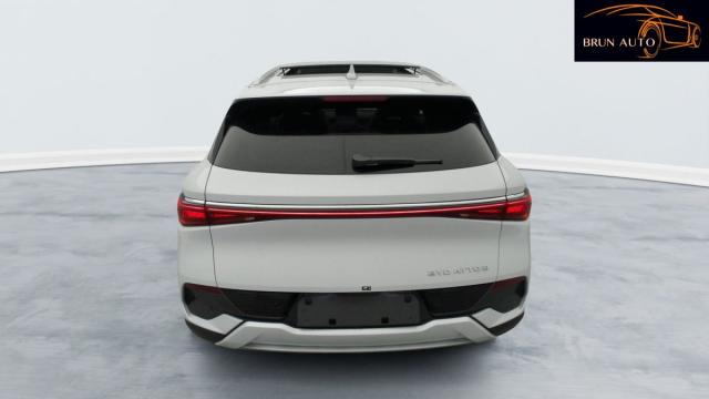 Byd Atto 3 image 6