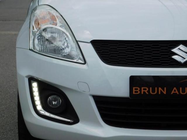 Suzuki Swift image 7