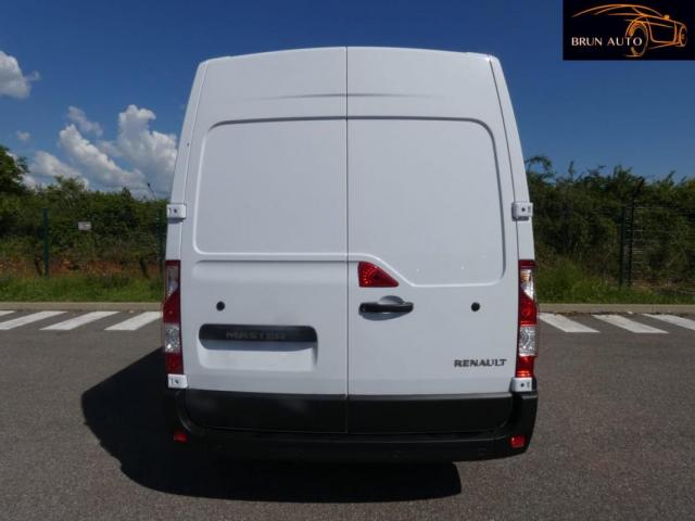 Renault Master image 7