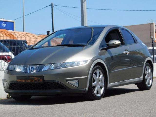 Honda Civic image 8