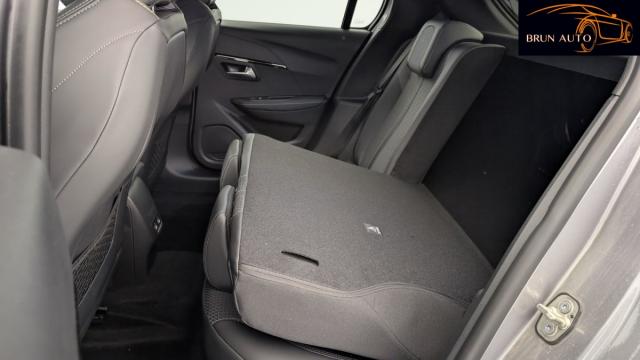 Peugeot 208 image 6