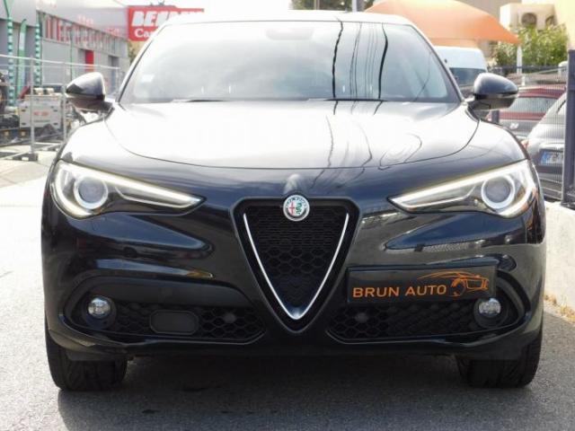 Alfa Romeo Stelvio image 3