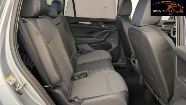 Volkswagen Tayron image 7