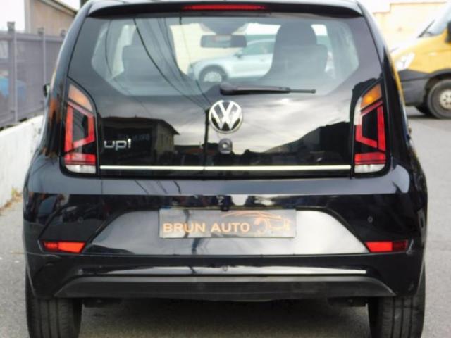 Volkswagen Up! image 8