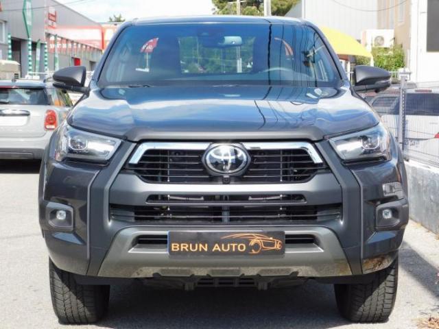 Toyota Hilux image 2