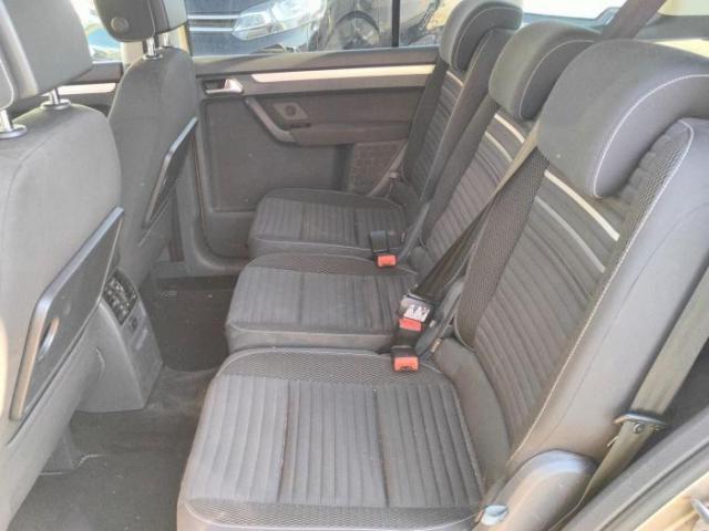 Volkswagen Touran image 1