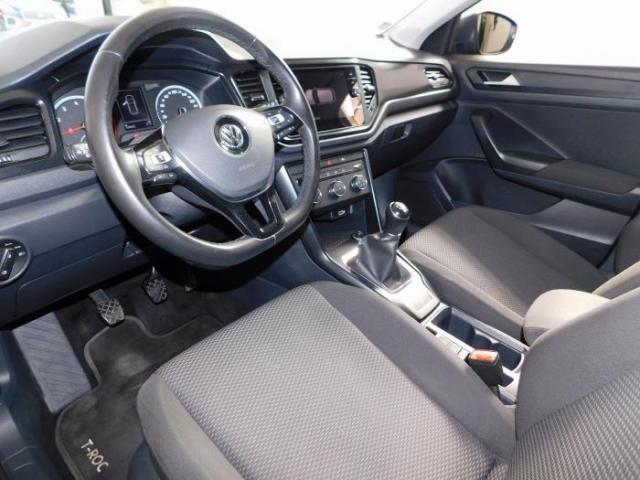 Volkswagen T-Roc image 1
