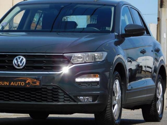 Volkswagen T-Roc image 2