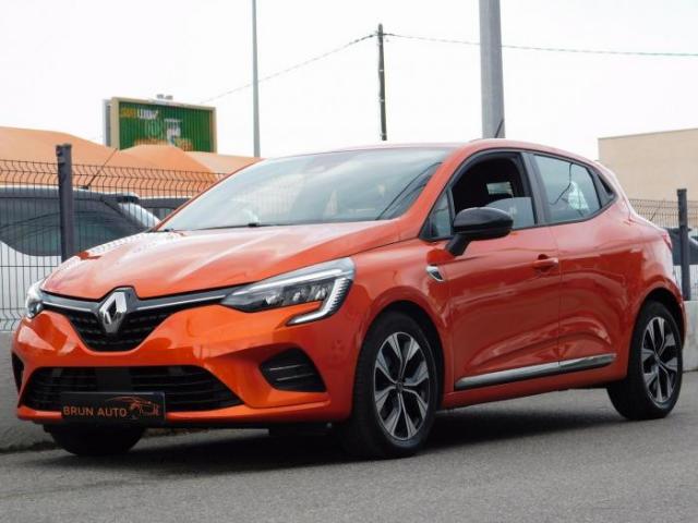 Renault Clio image 2