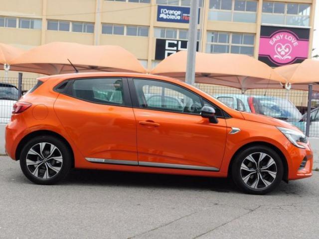 Renault Clio image 1