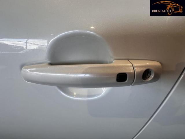 Suzuki S-Cross image 5