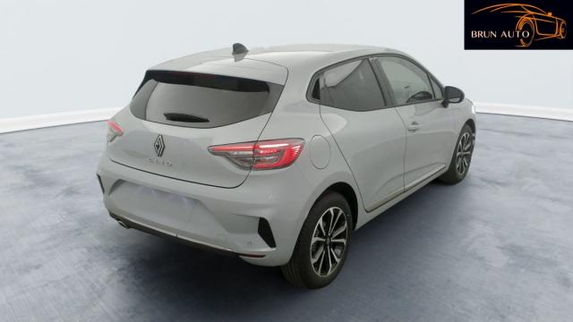 Renault Clio image 6