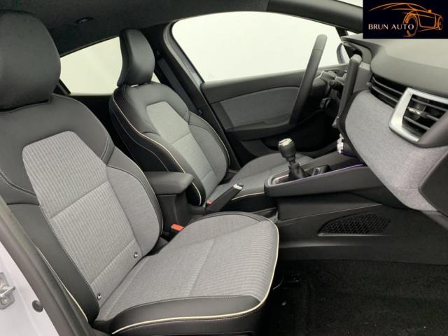 Renault Clio image 1
