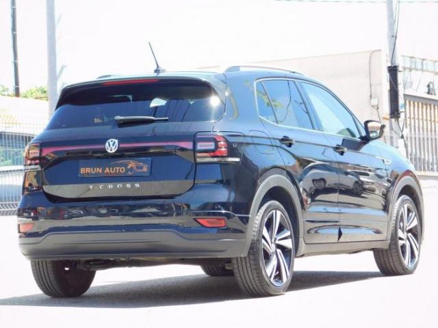 Volkswagen T-Cross image 1
