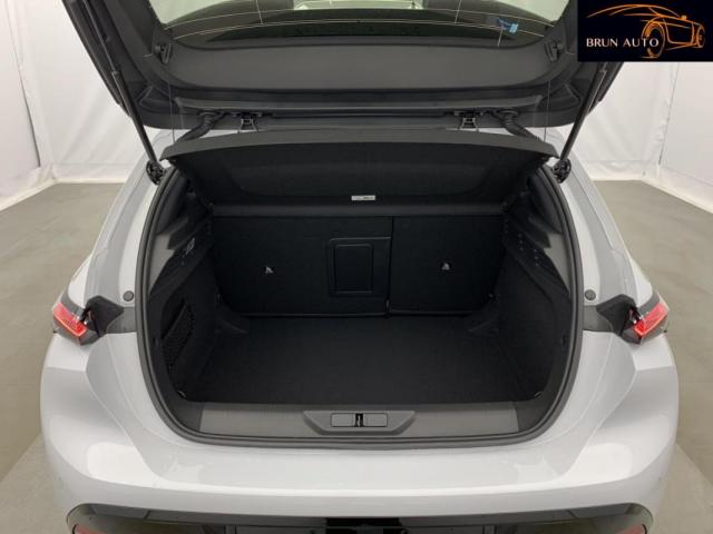 Peugeot 308 image 2