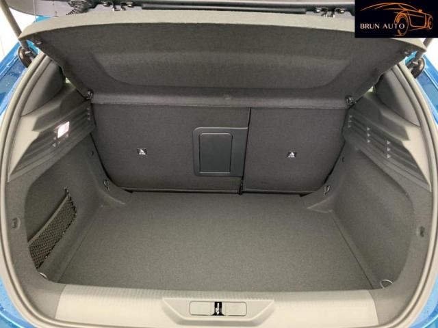 Peugeot 308 image 2