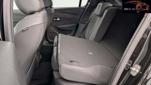 Peugeot 208 image 2