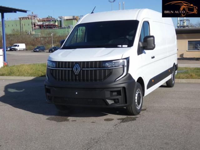 Renault Master image 1