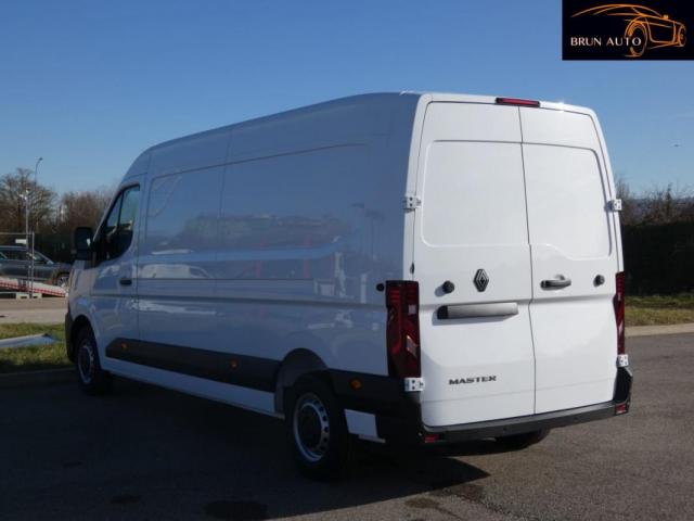 Renault Master image 8