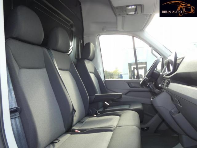 Volkswagen Crafter image 6