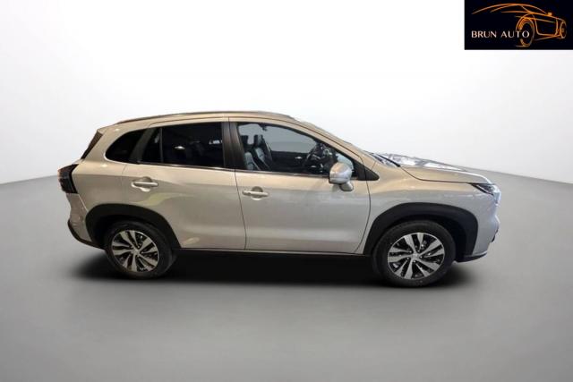 Suzuki S-Cross image 8