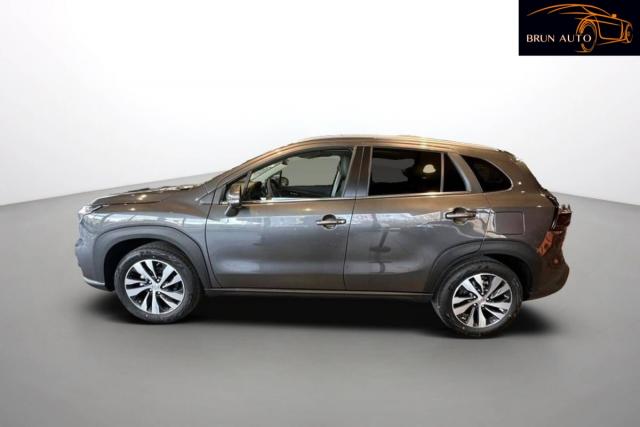 Suzuki S-Cross image 4