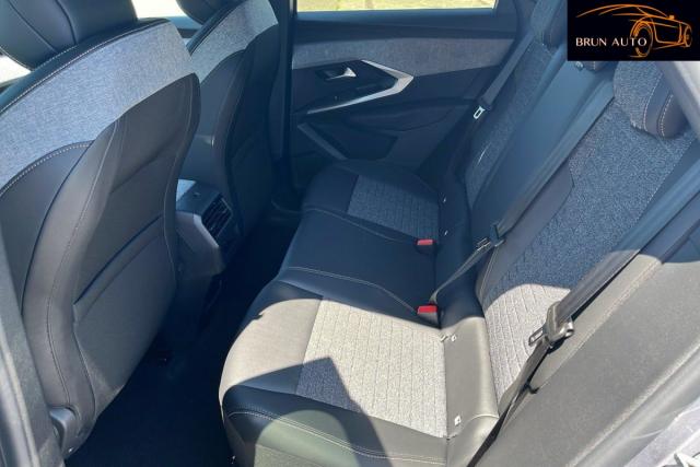 Peugeot 3008 image 1