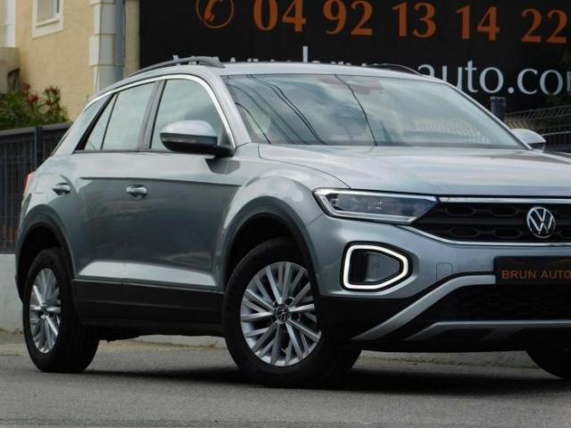 Volkswagen T-Roc image 3