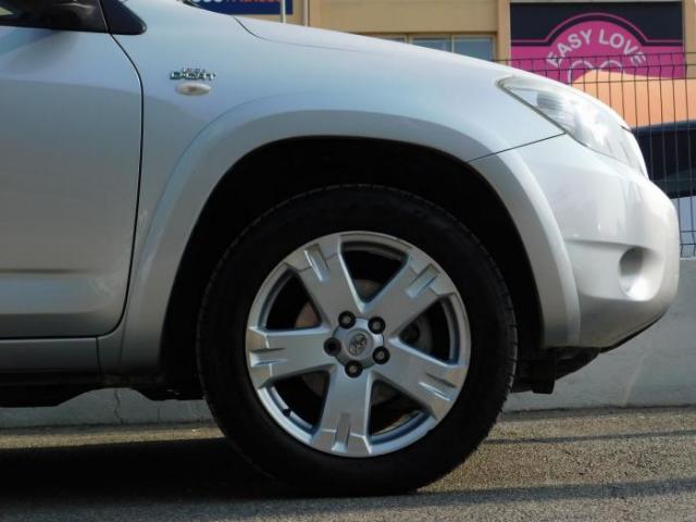 Toyota Rav4 image 5