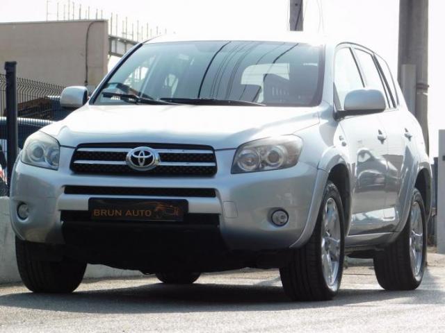Toyota Rav4 image 4