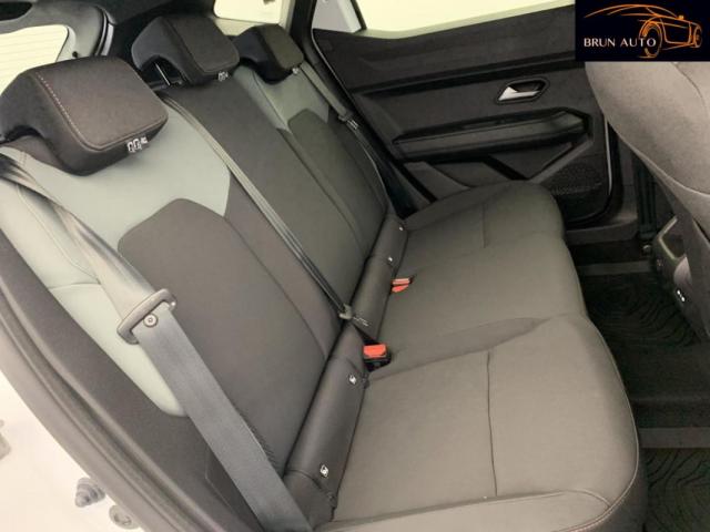 Dacia Duster image 9
